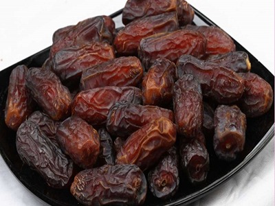 تصویر 2 از خرما پیارم منبع طبیعی آهن و فیبر بالا
